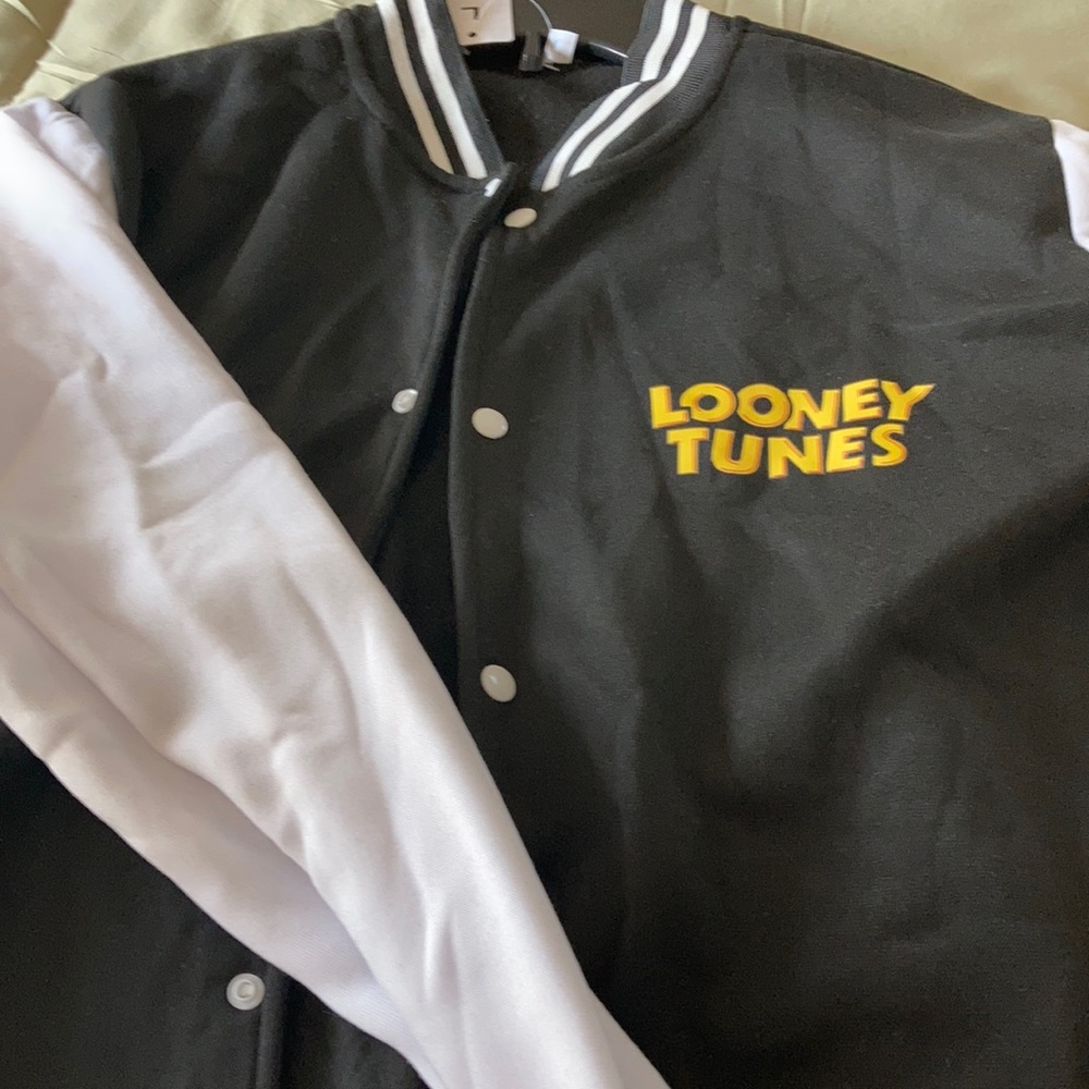 Looney tunes light jacket
